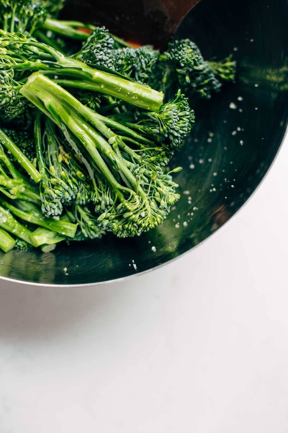 Broccolini in a bowl.