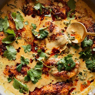 Chicken with coconut kale.